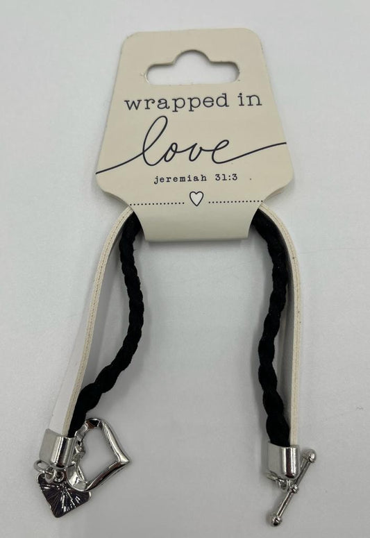 Wrapped In Love Heart Clasp -BLACK